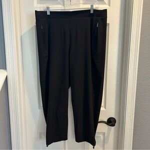 Chico’s Pull On Cropped Pants, Size 2.5